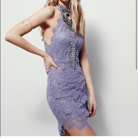 Free people eyelash lace she’s got it slip dress - Picture 2 of 7